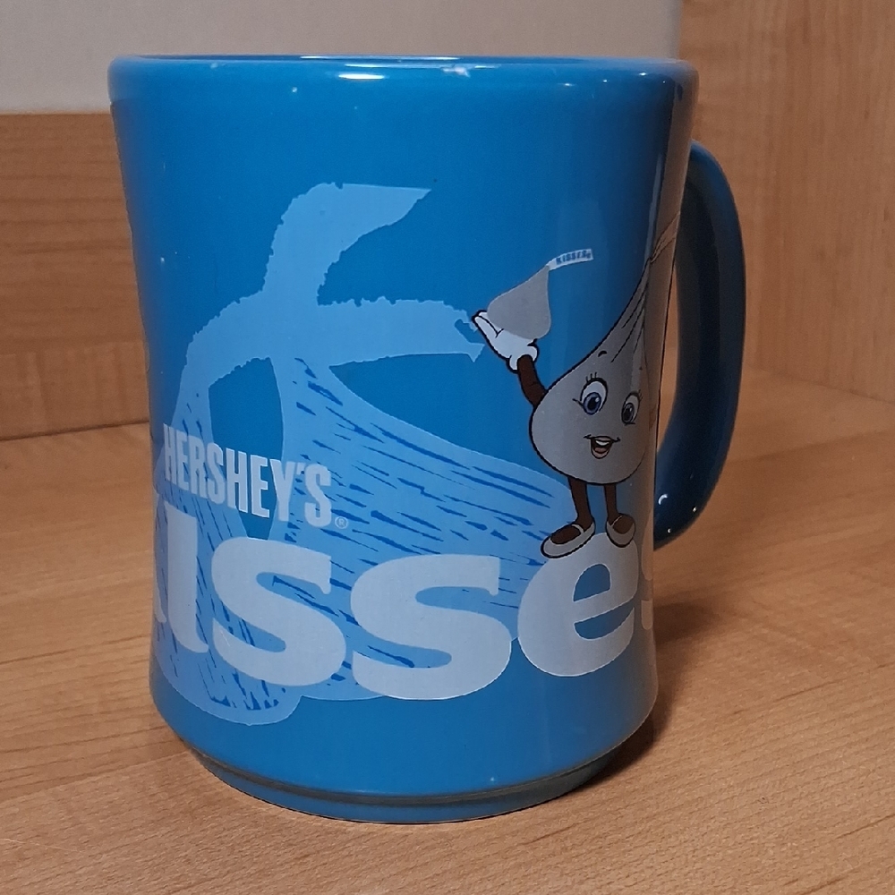 2013 Blue Mug with Hershey's Kisses Design